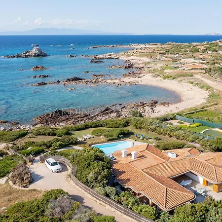 Smeralda Villa Greuli