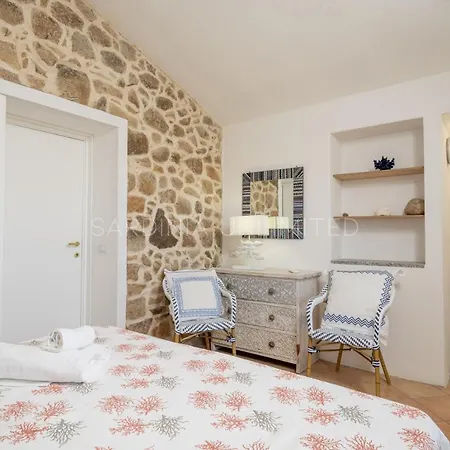 Smeralda Villa *