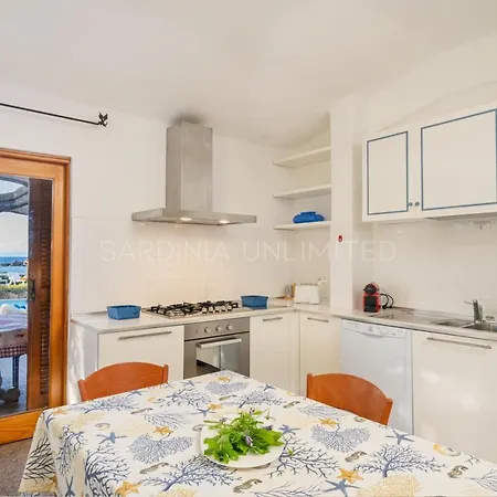Smeralda Villa *